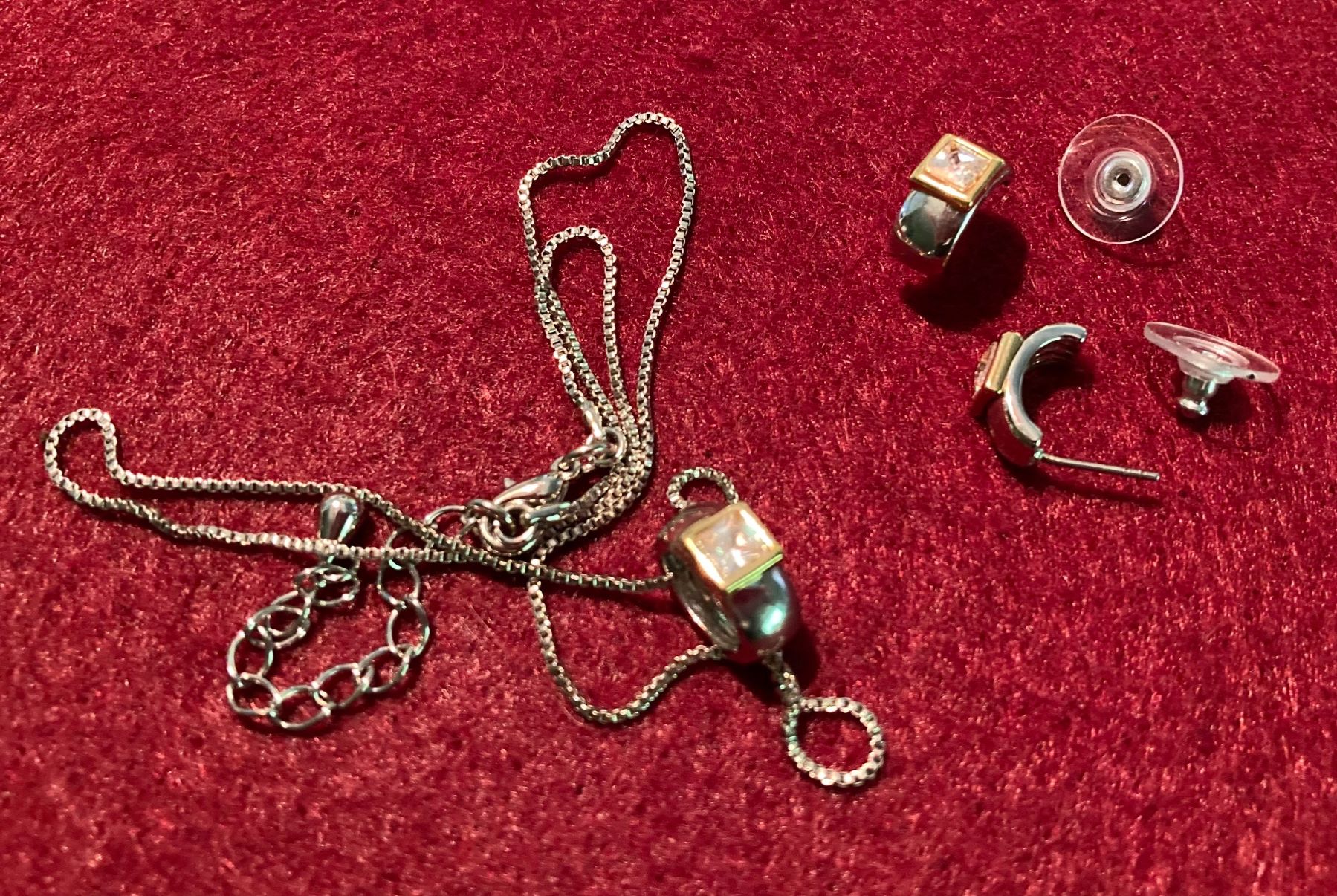 Catenine: Schmuck-Set /Kette und Ohrringe – Usato da Winterthur venduto da wintidizi