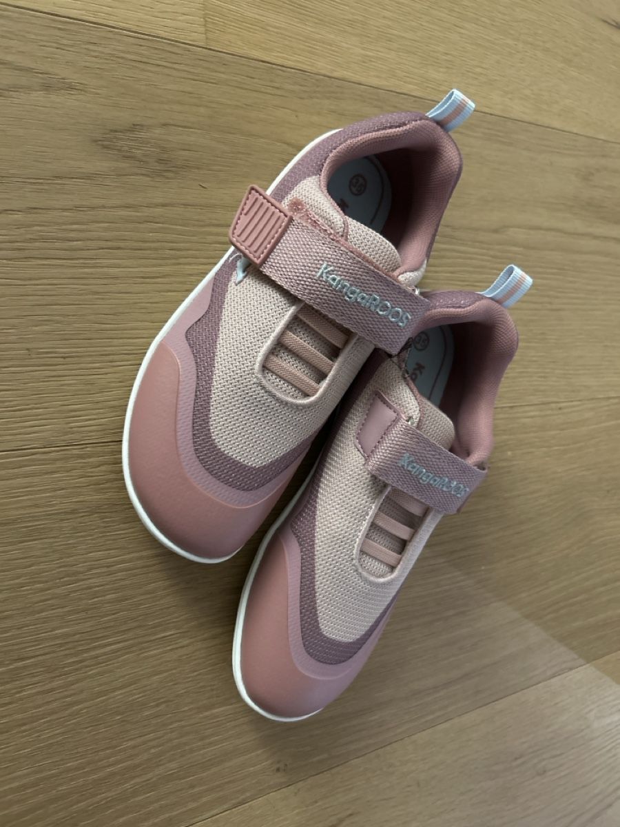 Schuhe für Mädchen: KangaROOS rosa  35 – Neu (gemäss Beschreibung) aus Gümligen von angelojp05