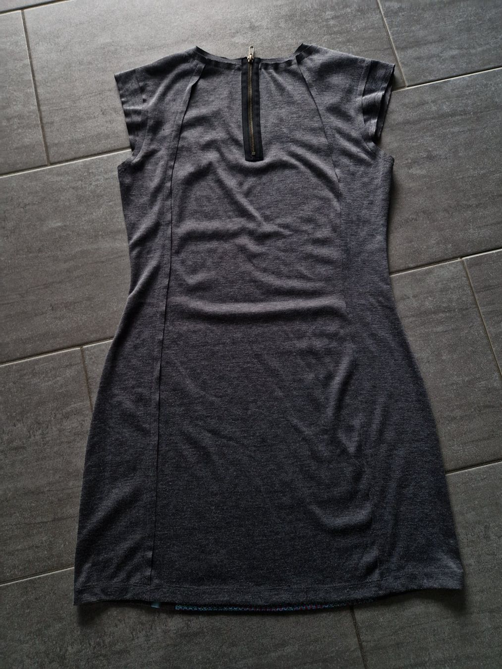 Desigual Vestiti: Kleid Desigual Gr.L – Usato da Mezzovico venduto da maemy 3