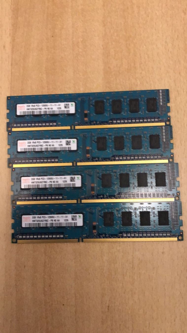 Memoria / RAM: Vends Ram ddr3 Hynix 4x2 gb – Usato da Corpataux venduto da pfi_27t6