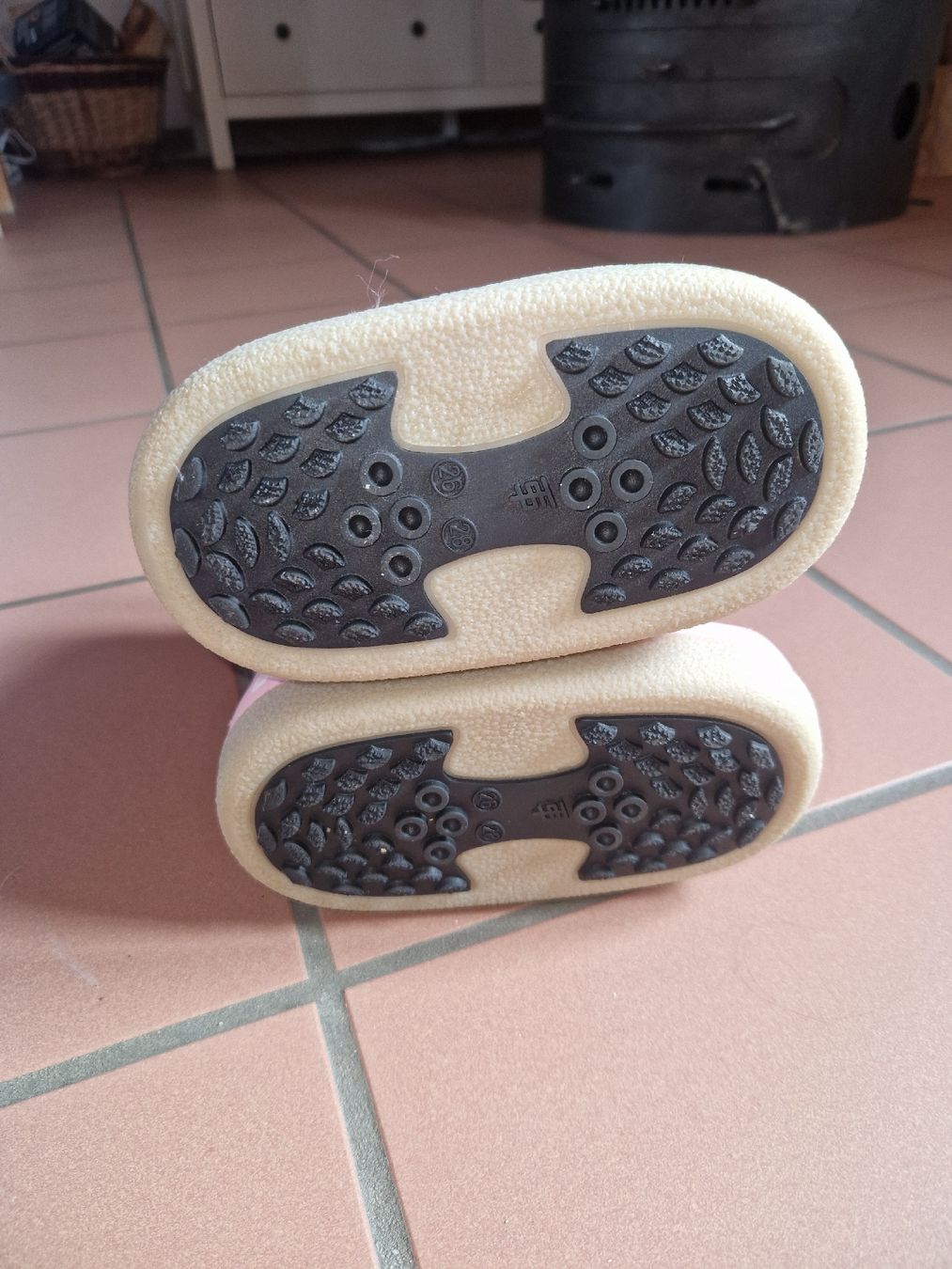 Chicco Schuhe für Mädchen: Chicco Winterstiefel Gr.26 – Gebraucht aus Trimstein von yve_92zh 4