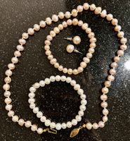 Wunderschönes Perlenset, Collier, Armband, Ohrringe