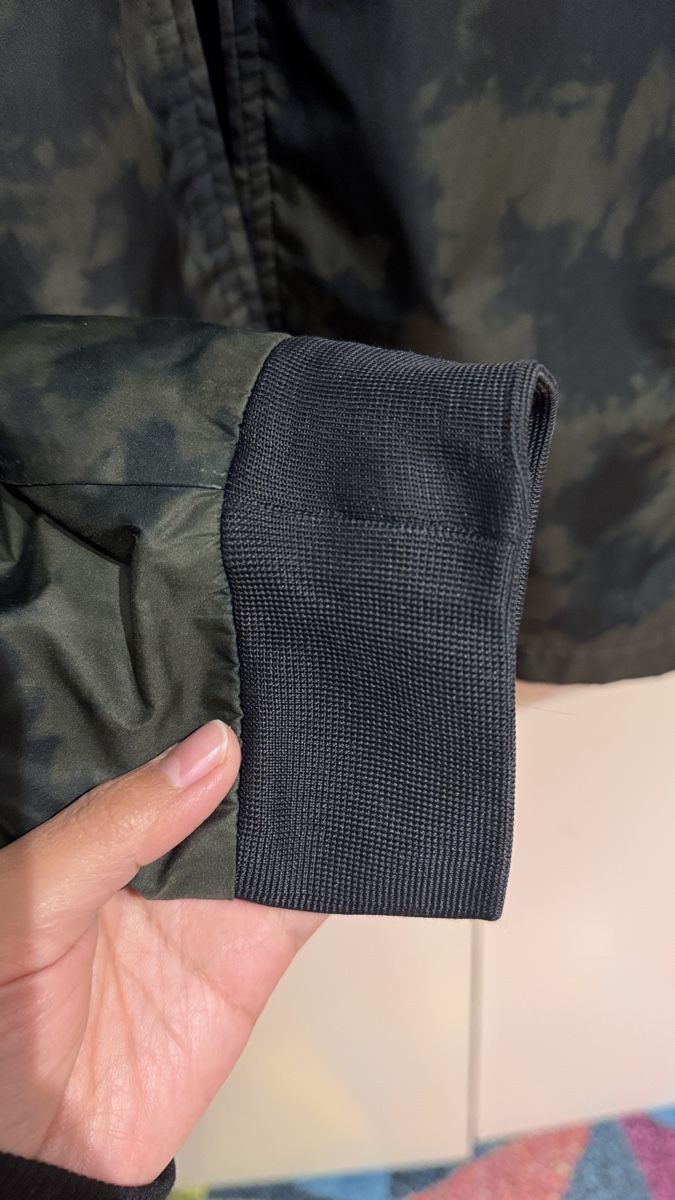 Adidas Giacche: Adidas Jacket – Usato da Grosshöchstetten venduto da 532_9cyd 7