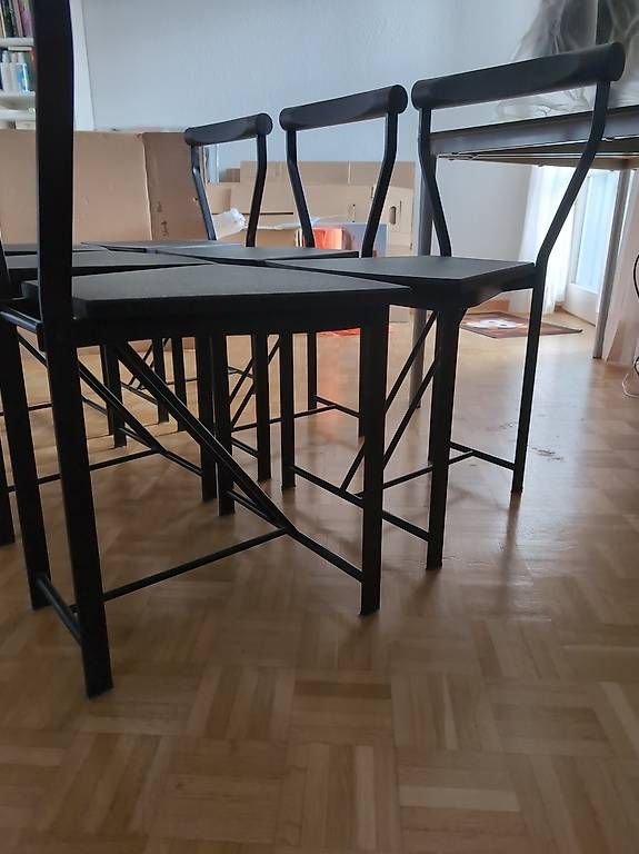 Sedie: 6x schwarzer Stuhl – Usato da Winterthur venduto da Sasyon 1