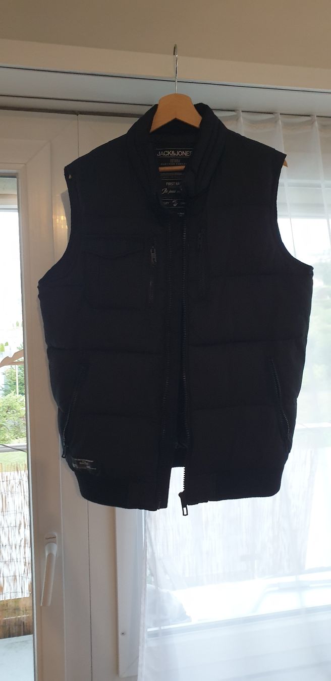 Gilet & Giacche: Gilet weste jack&Jones  grösse M – Usato da Richterswil venduto da Bardock0124 4
