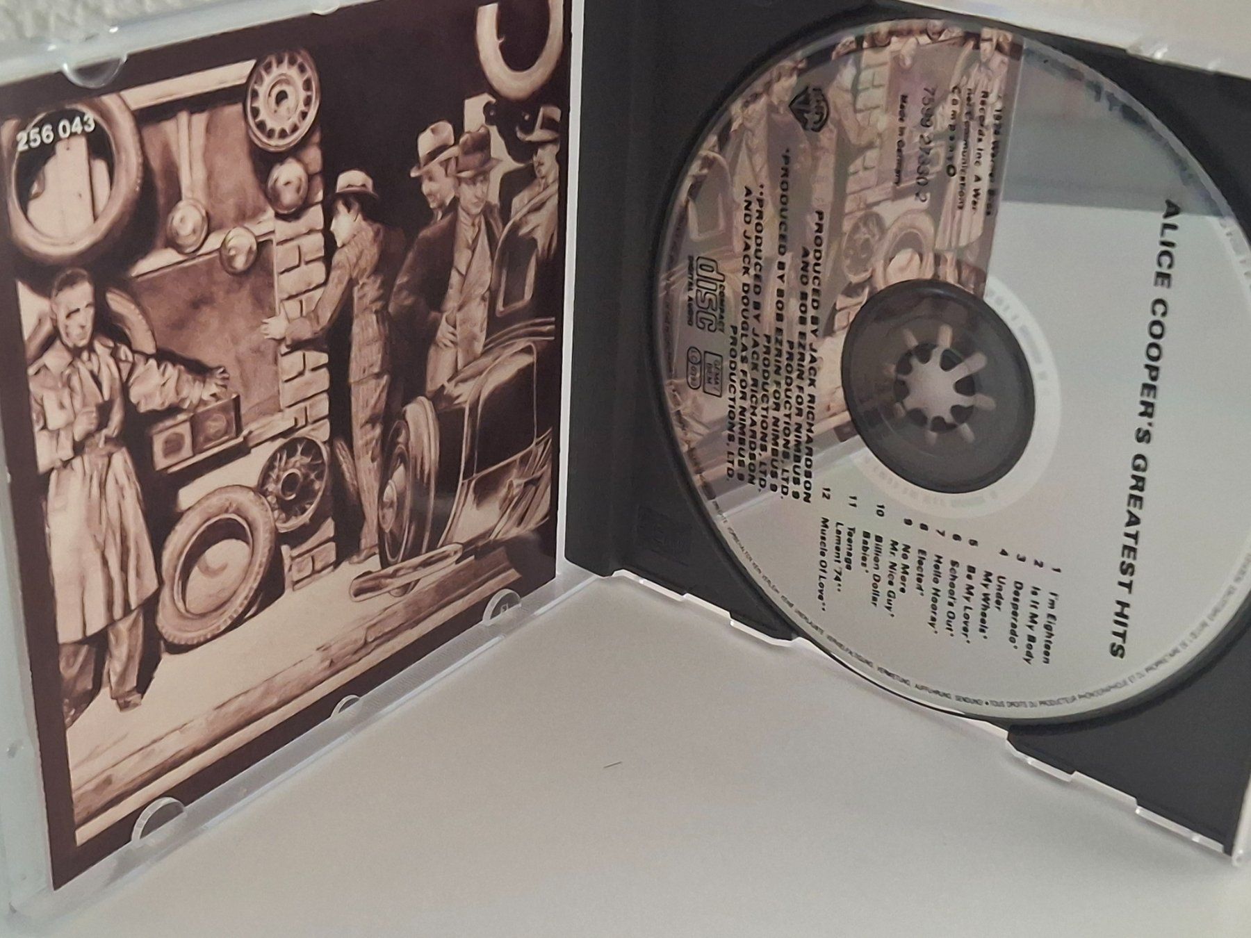CD: CD Alice Coopers-  Greatest Hits – Usato da Aarberg venduto da Jackup1 2