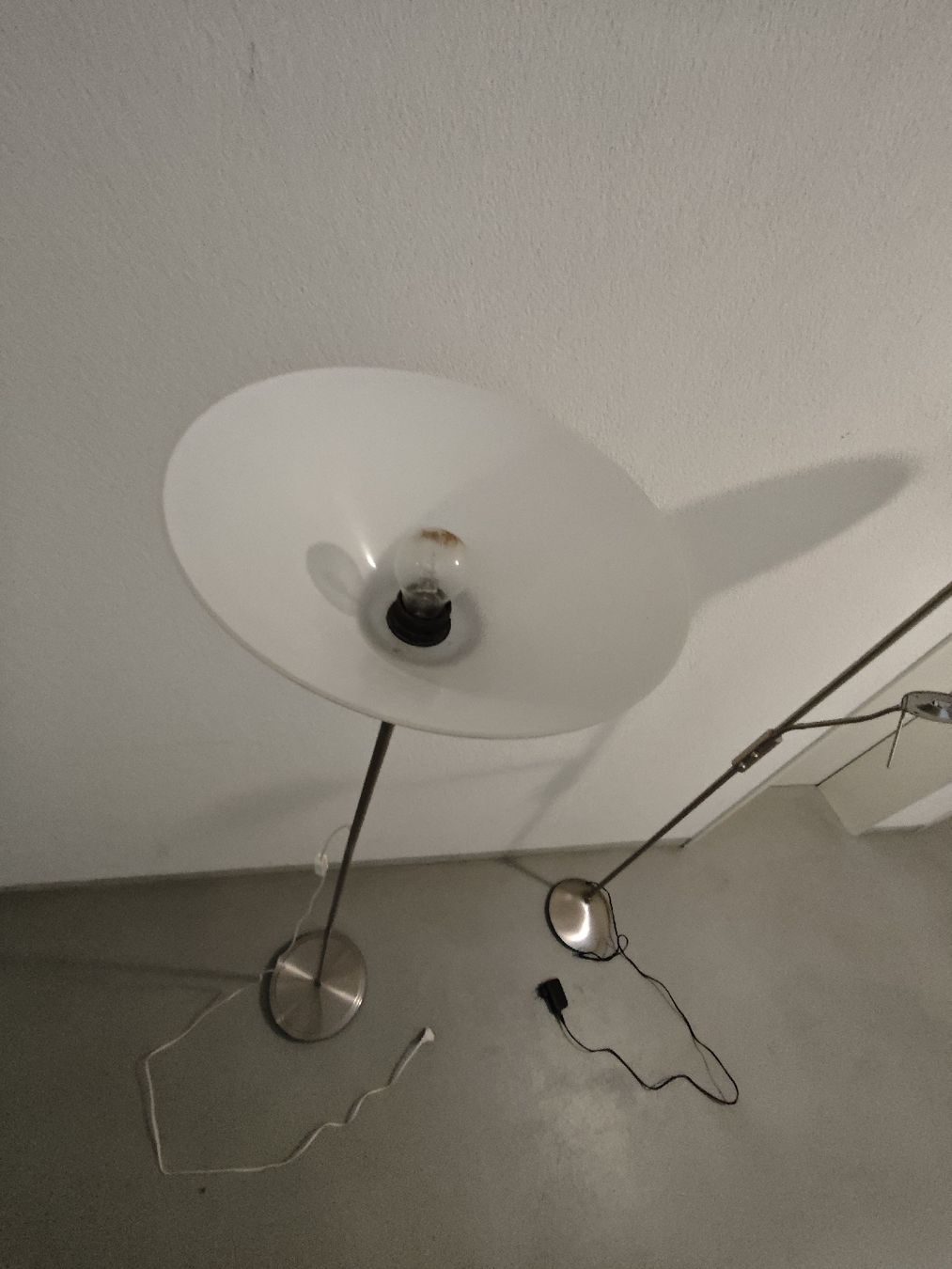 Lampes: Stehlampe aus Metall – D'occasion à Zürich par fed_c62n 2