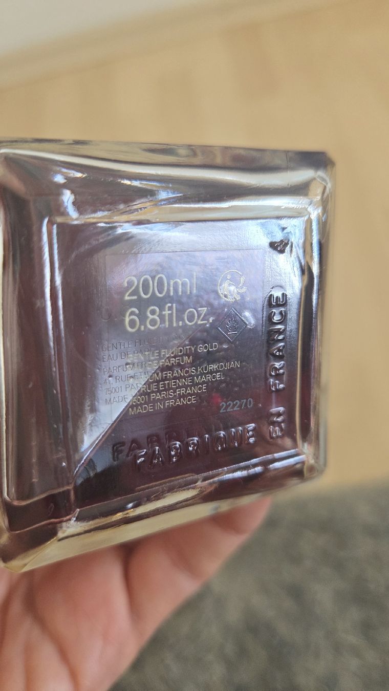 Kurkdjian Parfums & Eau de Toilette: MFK Gentle Fluigity Gold 200 ml – D'occasion à Glattpark(Opfikon) par Luxury_Beauty_ZH 1