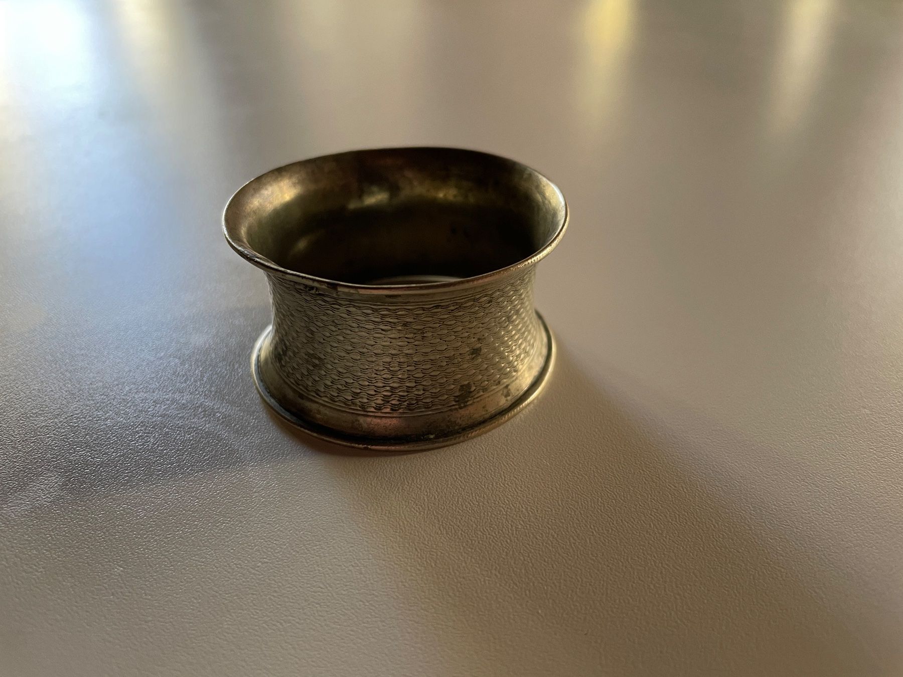 Sonstige Dekorationen & Accessoires: Klassischer Serviettenring – Gebraucht aus Zürich von Grandpas 1