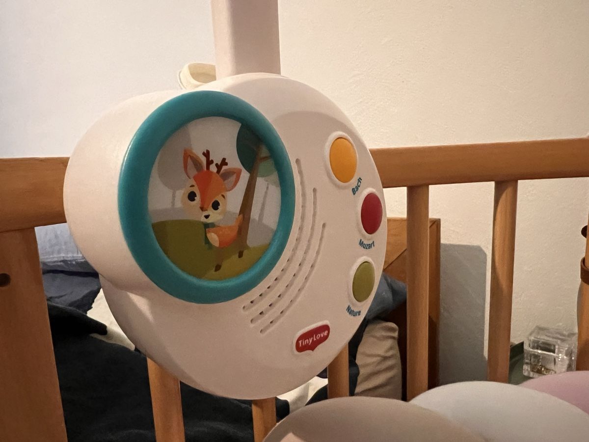 Spielzeuge: Tiny Love Musical Baby Crib Mobile with Music Function – Gebraucht aus Stäfa von men_2z22 1