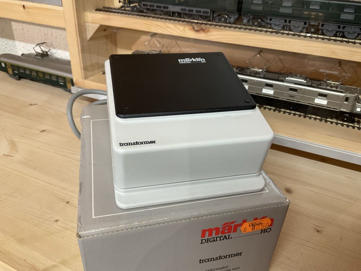 Märklin Modelleisenbahnen: Trafo Digital  Nr. 1 – Neu (gemäss Beschreibung) aus Wald ZH von Sbbemilio