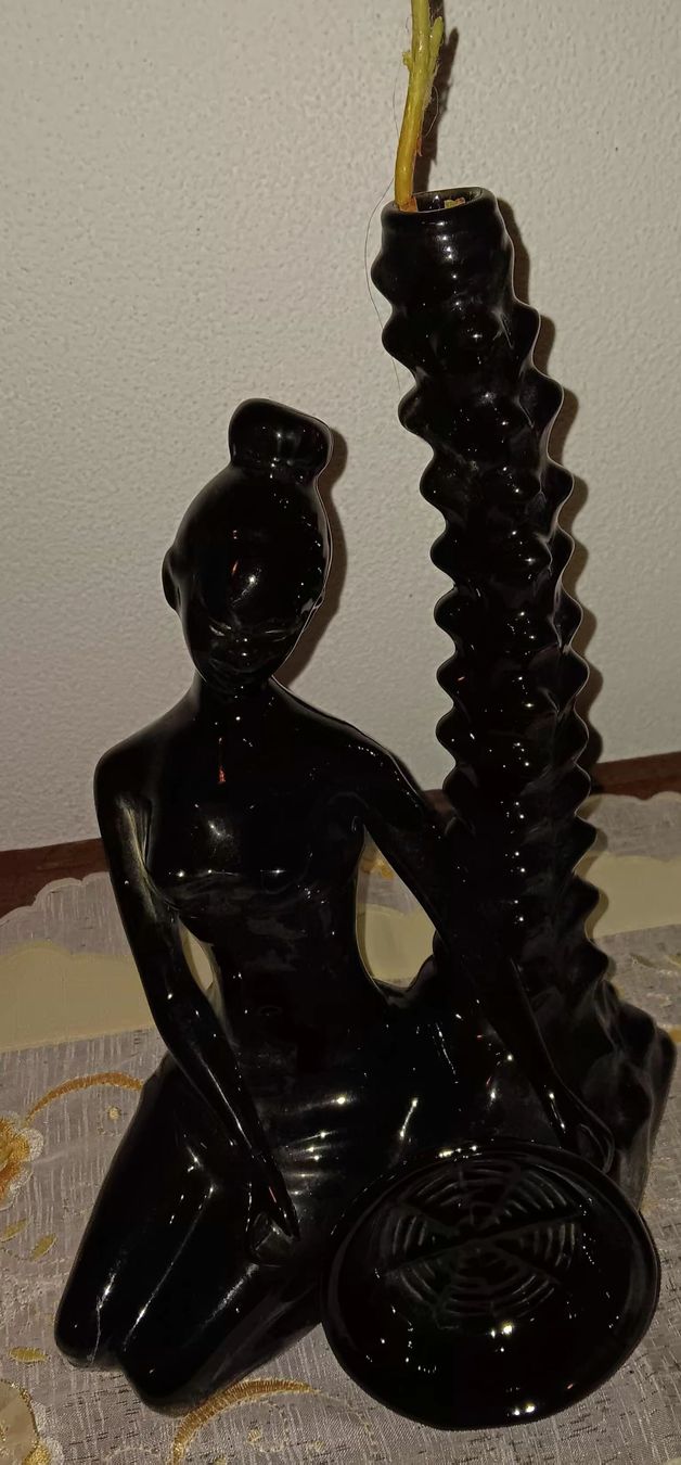 Alle Dekorationen: design a forma di Venere nera - Elegante! – Neu (gemäss Beschreibung) aus Carena von gra_yz7p