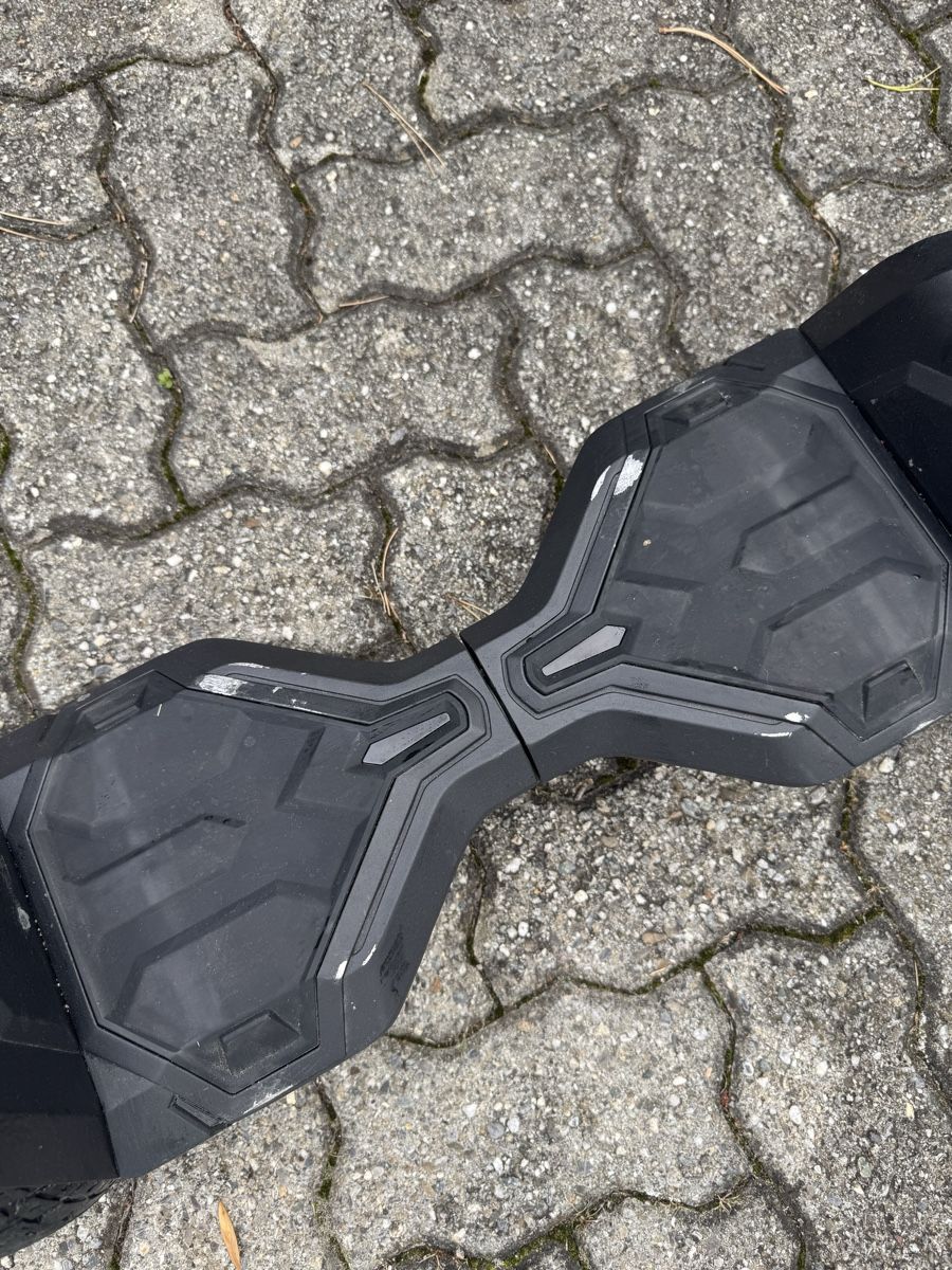 Hoverboard: Bluewheel Hoverboard mit Sitzaufsatz schwarz – Usato da Trimmis venduto da heidelbeerli 7
