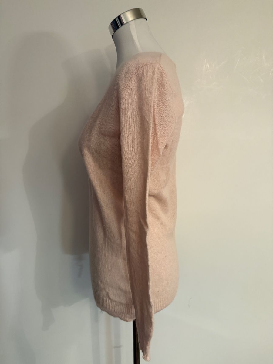 Maglioni & Felpe: Kaschmirpullover 100% Grösse S Theory rosa V-Neck Pullover – Usato da Zürich venduto da JOD213 1