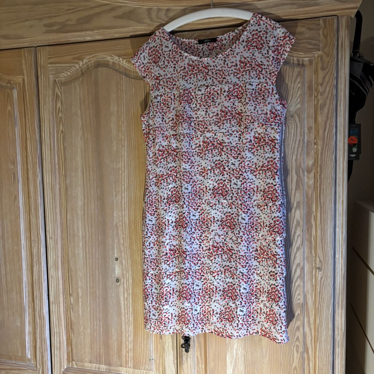 Vestiti: Sommerliches Kleid mit Pünktchen Muster, – Usato da Balsthal venduto da wasserente 2