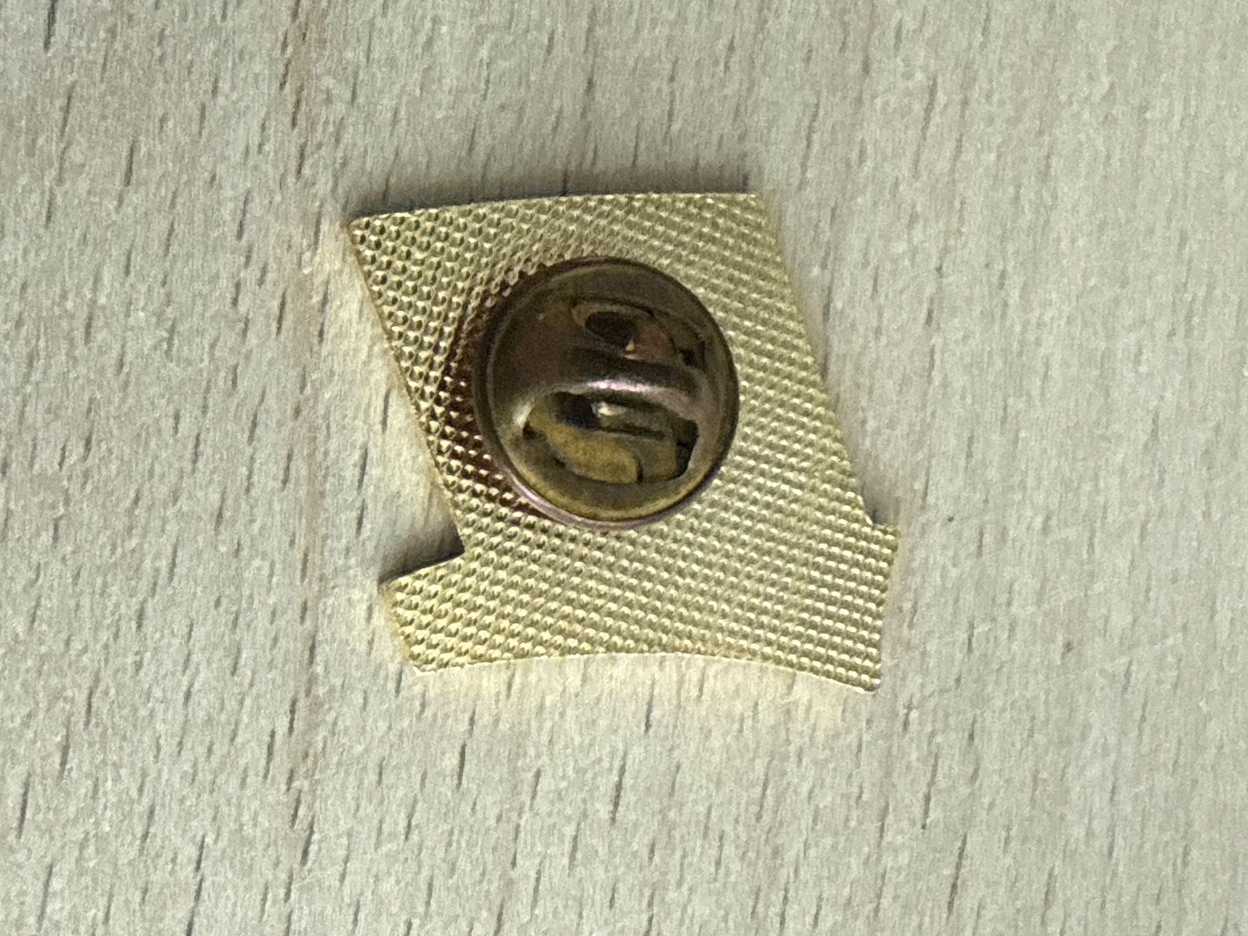 Plaquettes & Badges: Pin Shell – D'occasion à Glattbrugg par Schweigmatt 1