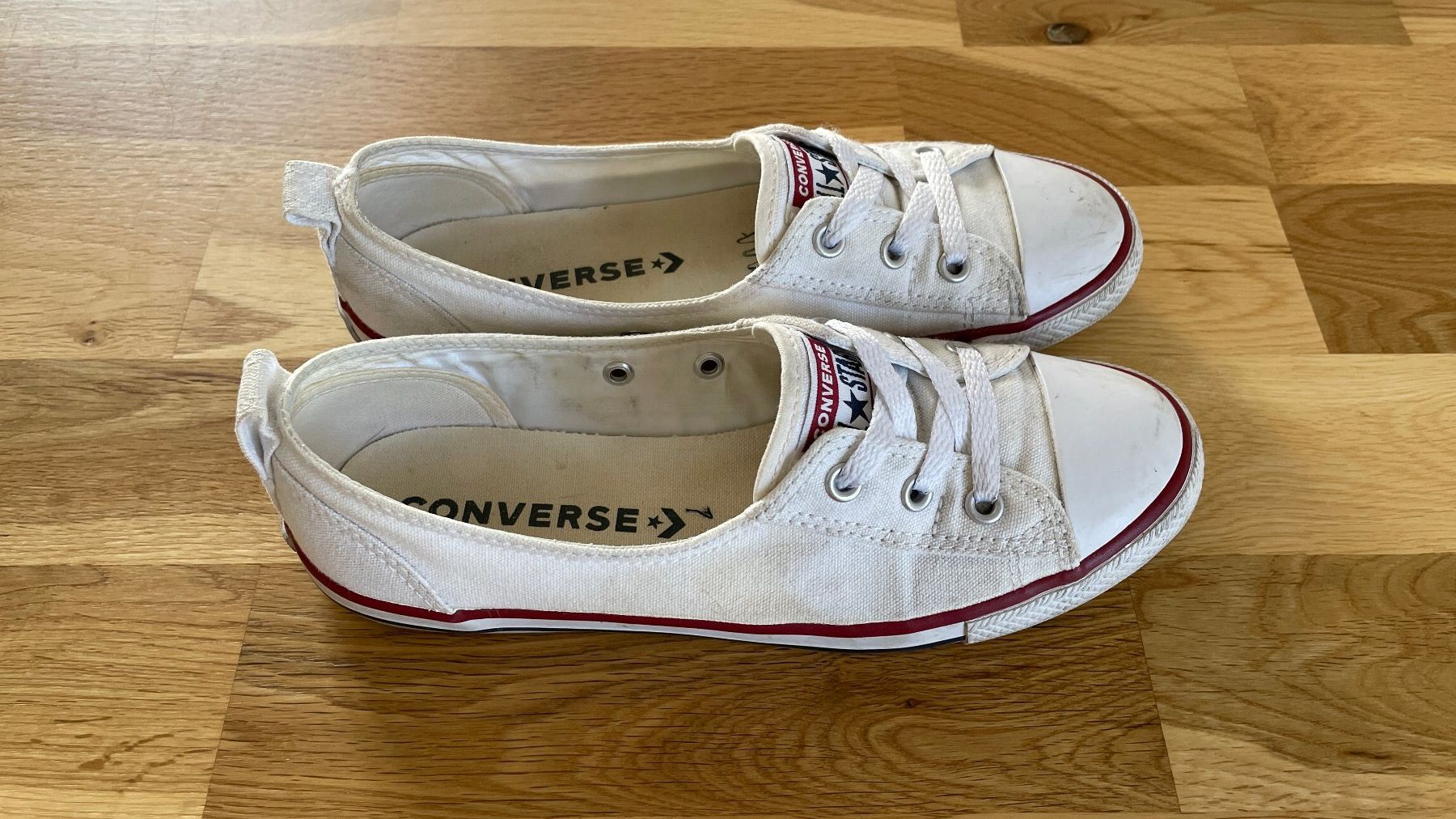 Converse Scarpe da donna: Converse Grösse 37.5 – Usato da Burgdorf venduto da Crown.