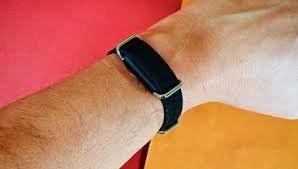 Hilo Appareils médicaux: Hilo Band  24/7 Blutdruckmessgerät – Neuf (Voir description) à Muensingen par slue67 2