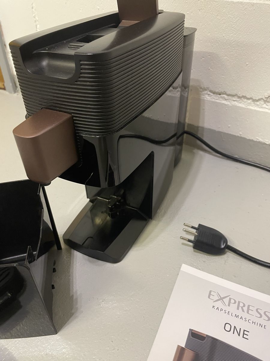 Macchine per caffè & Macchine per espresso: Kaffee Kapselmaschiene EXPRESSI One – Usato da Eiken venduto da garanoiri 3