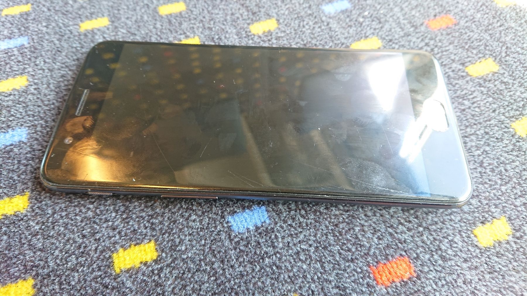 OnePlus Portables: OnePlus 5 Handy – Défectueux à Flawil par rcnkr 5