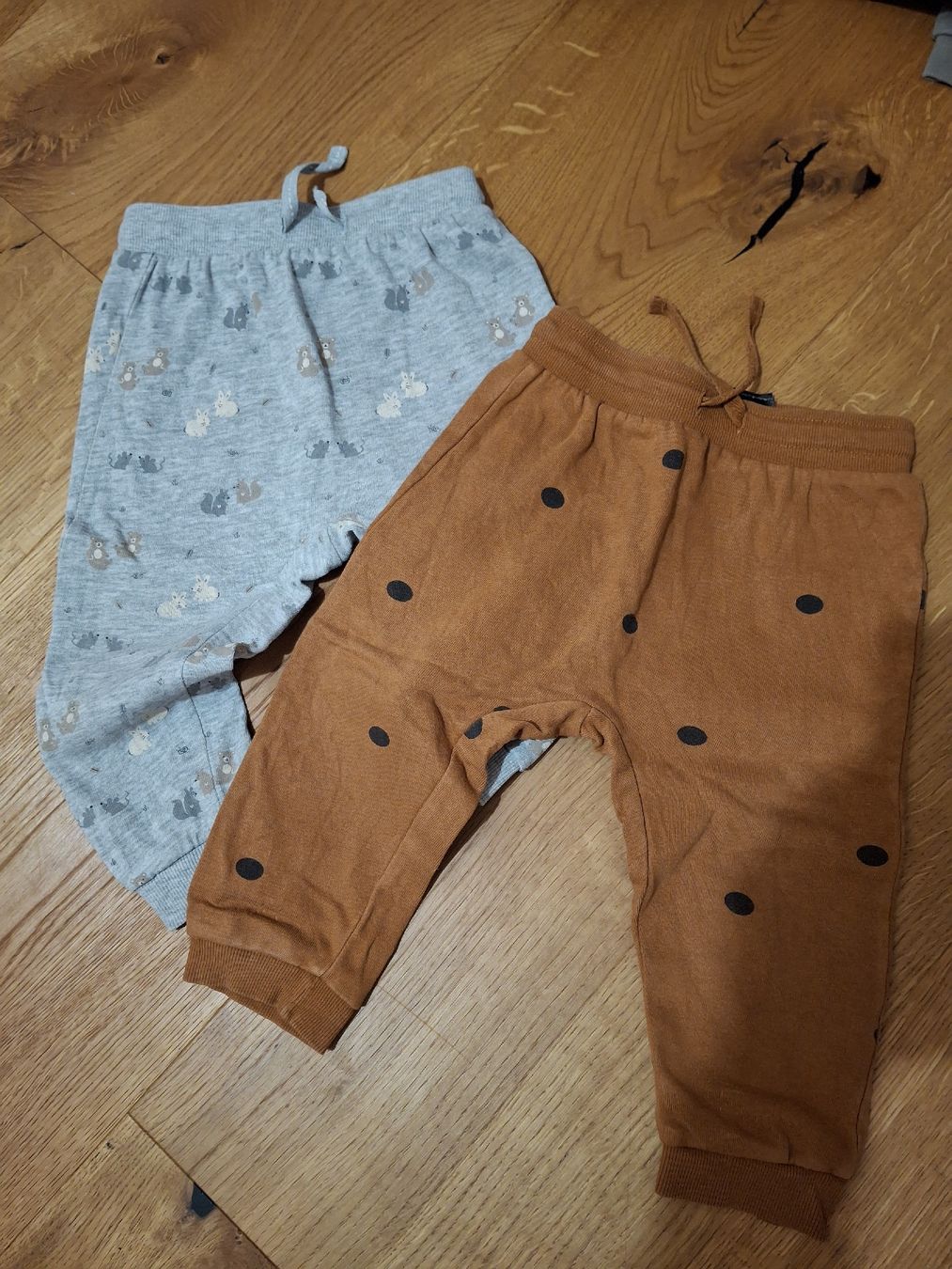 Kleiderpakete & -sets: 5 Pantaloni training - taglia 86 – Gebraucht aus Broglio von audina83 1