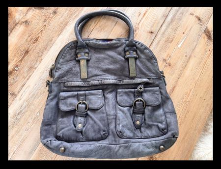 Taubenblaue BERLIN BAG
