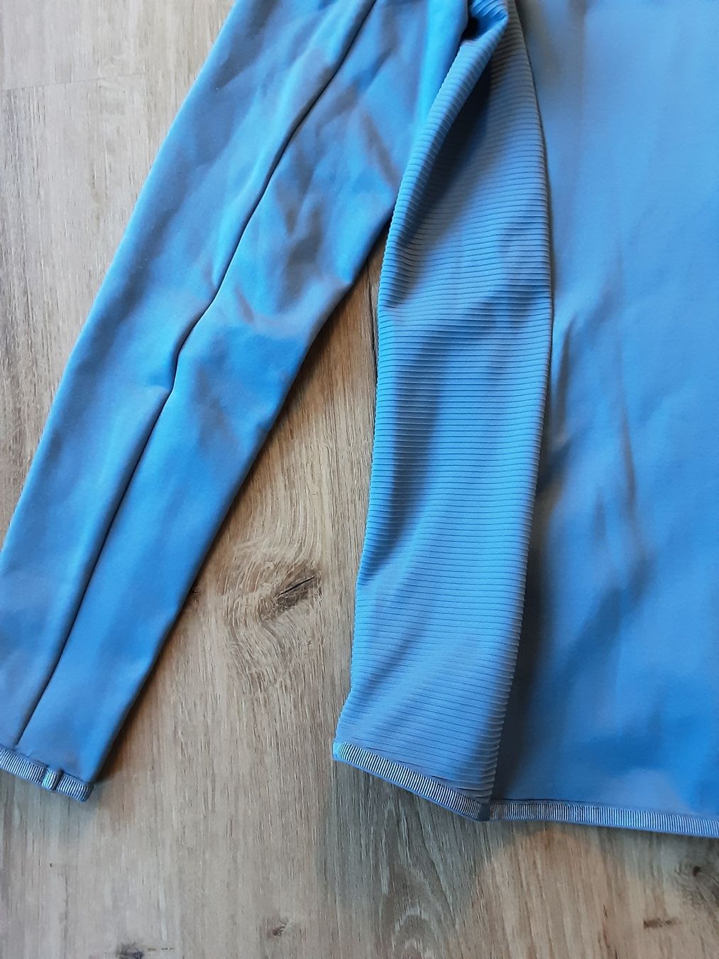 H&M Giacche: H&M Sport Jacke, hellblau, Gr. XS – Usato da Altdorf UR venduto da Brandli 6