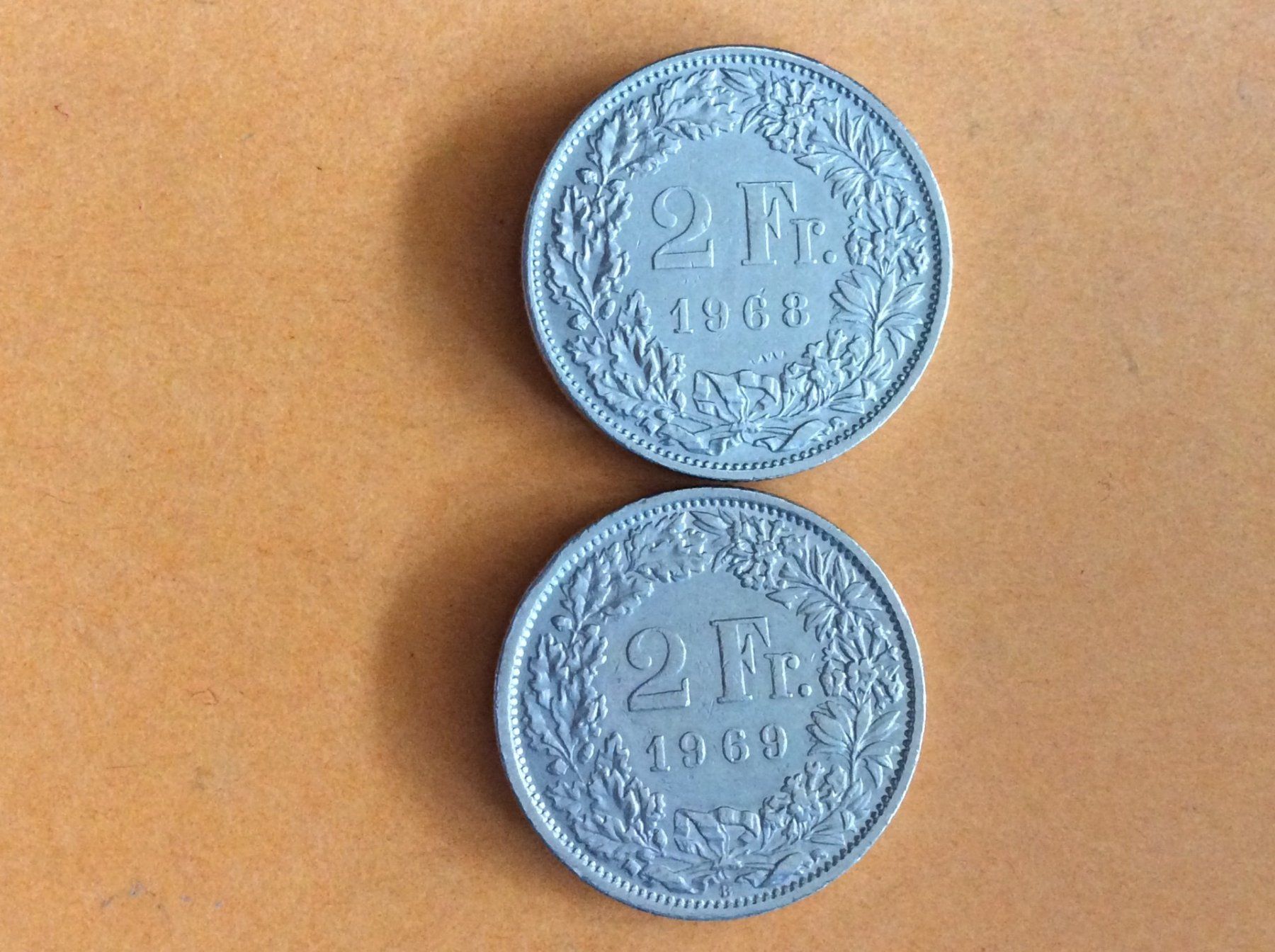 Toutes les monnaies: 2 francs 1968 - 1969   Belles – D'occasion à Genève par pie_fh2d