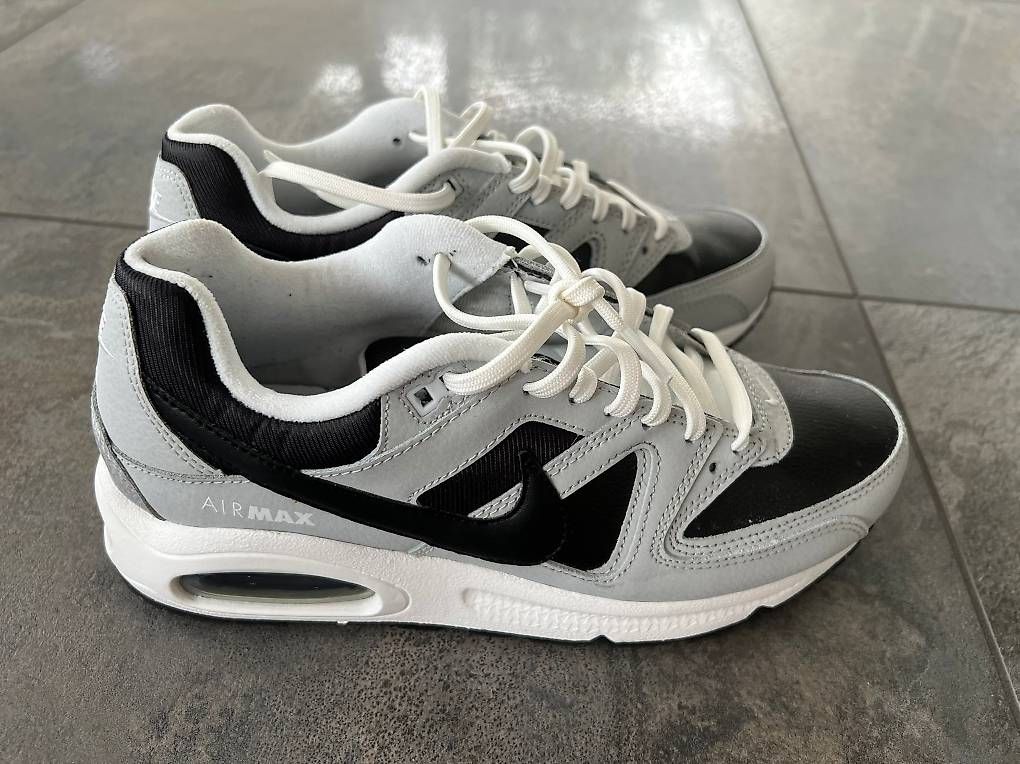 Scarpe da uomo: Nike Air Max Command - Neuwertig Gr. 40 – Usato da Baden venduto da Vebire