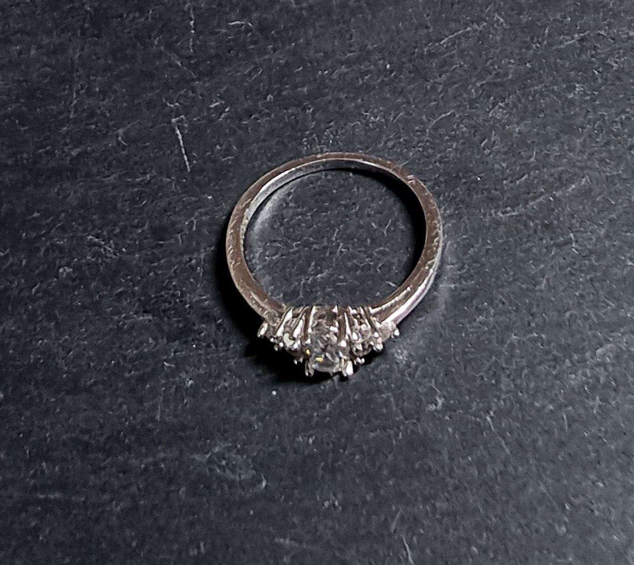 Ringe: Bague Argent 925 et Zircons taille 53 – Neu (gemäss Beschreibung) aus Veyrier von Leilazizou 2