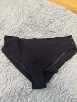 Schwarzer Slip, Grösse S - neu und ungetragen !