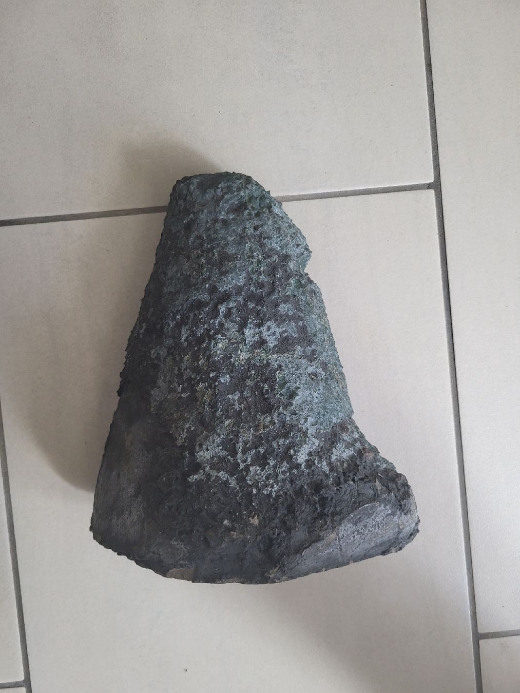 Minéraux & Lithothérapie: Amethyst Geode Dekoration Stein  – D'occasion à nunningen par mic_88k2 4