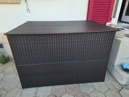 Kissenbox