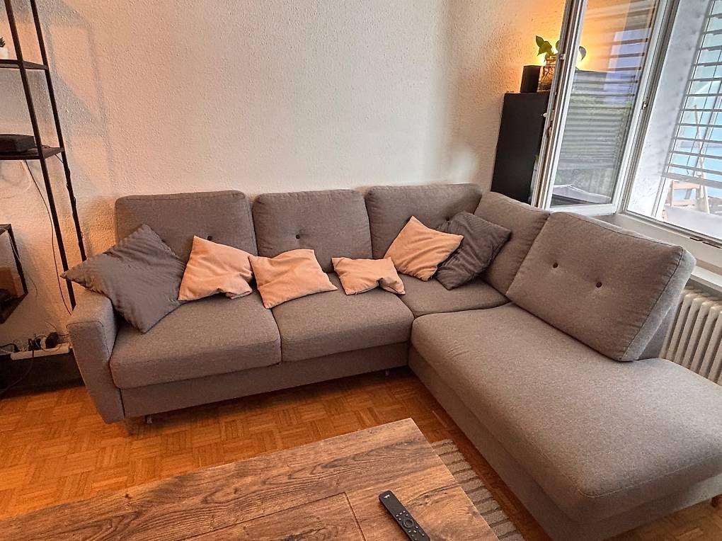 Sofas: Ecksofa mit Schlaffunktion – Gebraucht aus Zürich von pat_6skg