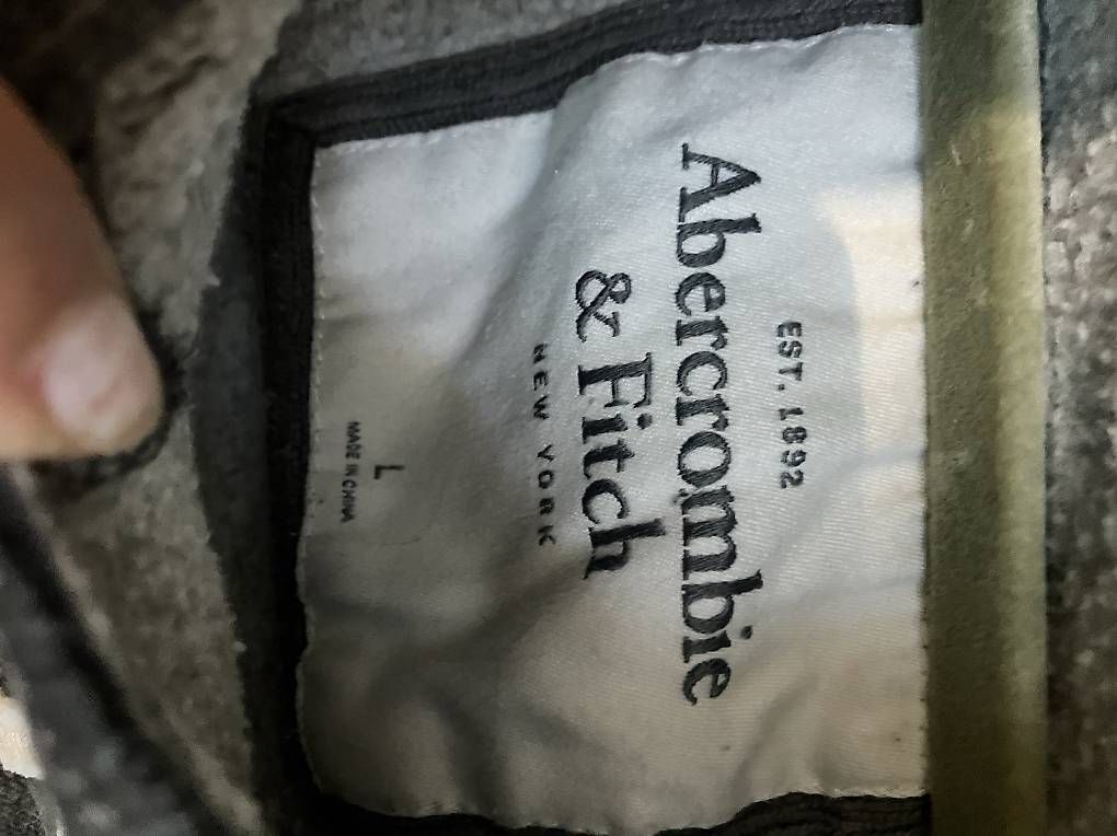 Maglioni & Felpe: A&F Pulli mit Kapuze – Usato da Hettlingen venduto da MissZotti 2