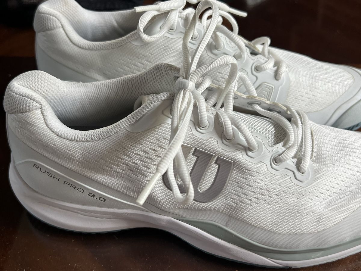 Wilson Scarpe da uomo: Chaussures de tennis Wilson pointure 45.5 neuves – Nuovo (secondo la descrizione) da Lausanne venduto da Flo1006