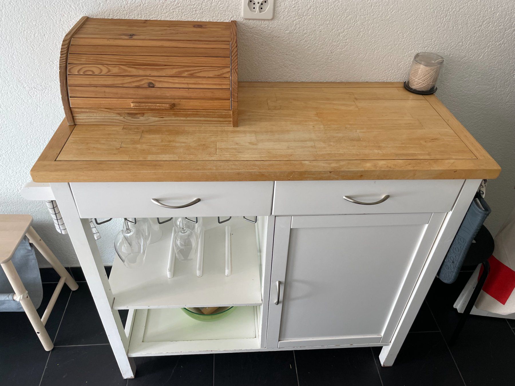 Ikea Möbel & Einrichtung: IKEA kitchen island / kitchen trolley with wooden worktop – Gebraucht aus Zürich von carlaferico 1