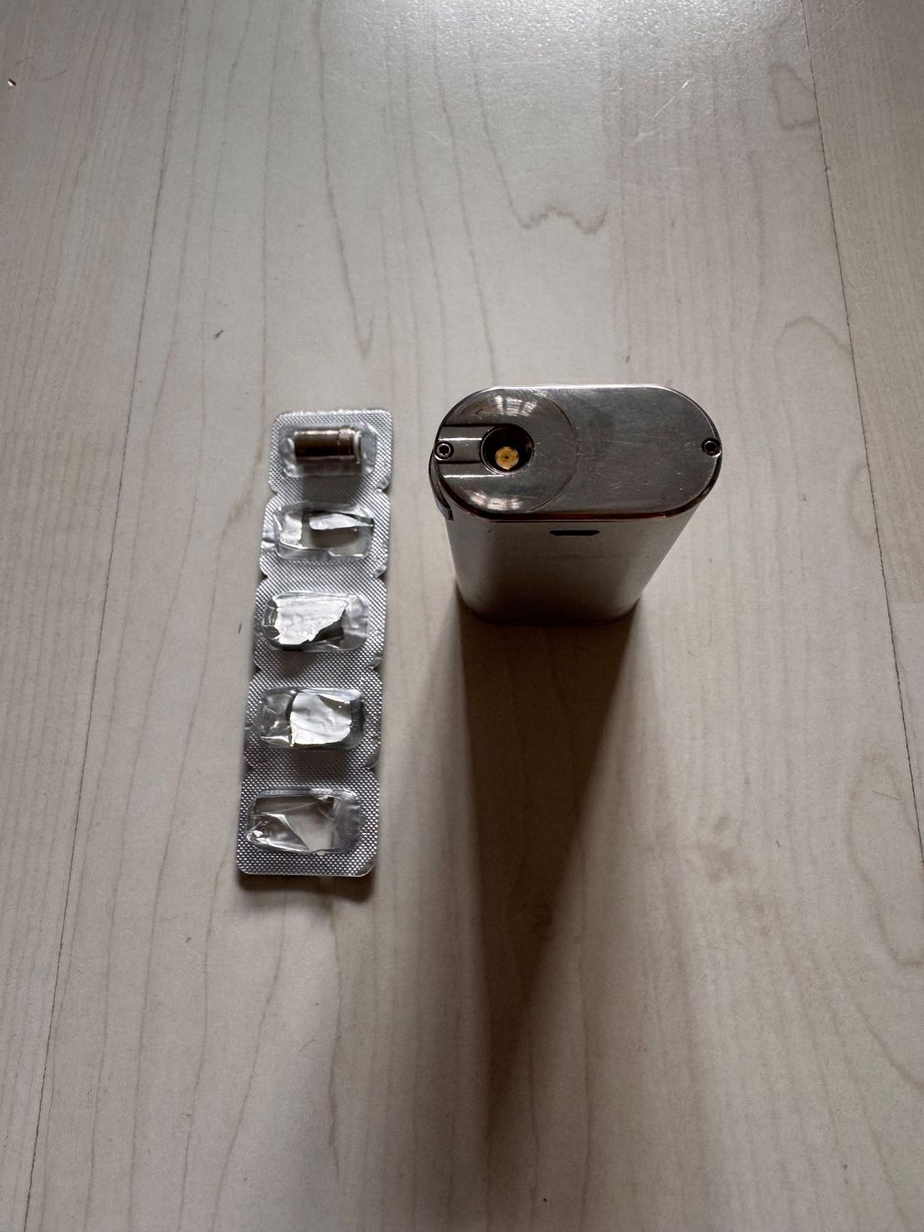 Eleaf Altri Prodotti per fumatori: E-Zigarette Eleaf iStick silber gebraucht mit Coils – Usato da Gerlafingen venduto da Aebu85 3