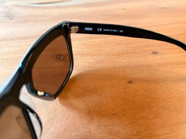 Mcm Occhiali & Lenti: MCM Sonnenbrille neuwertig – Usato da Lömmenschwil venduto da classico01 1