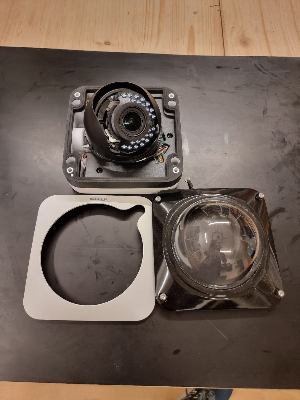 Videocamere: Abus Kamera Atrappe – Difettoso da Zürich venduto da auctionhero 2