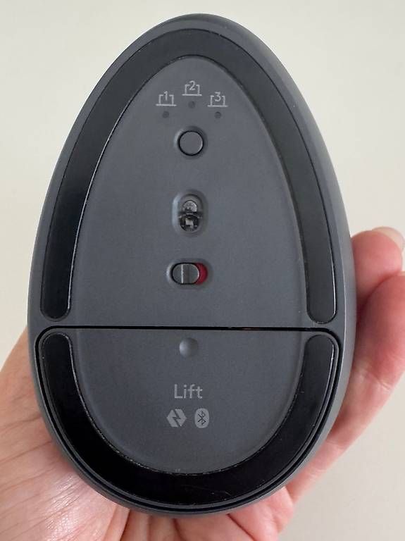 Maus: Logitech Lift (kabellos) – Gebraucht aus Tägerwilen von lis_2gts 3