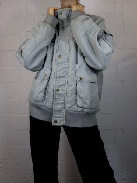 Reebok Giacche: Vintage Reebok Übergangsjacke | L-XL – Usato da Widnau venduto da flottifetze 3