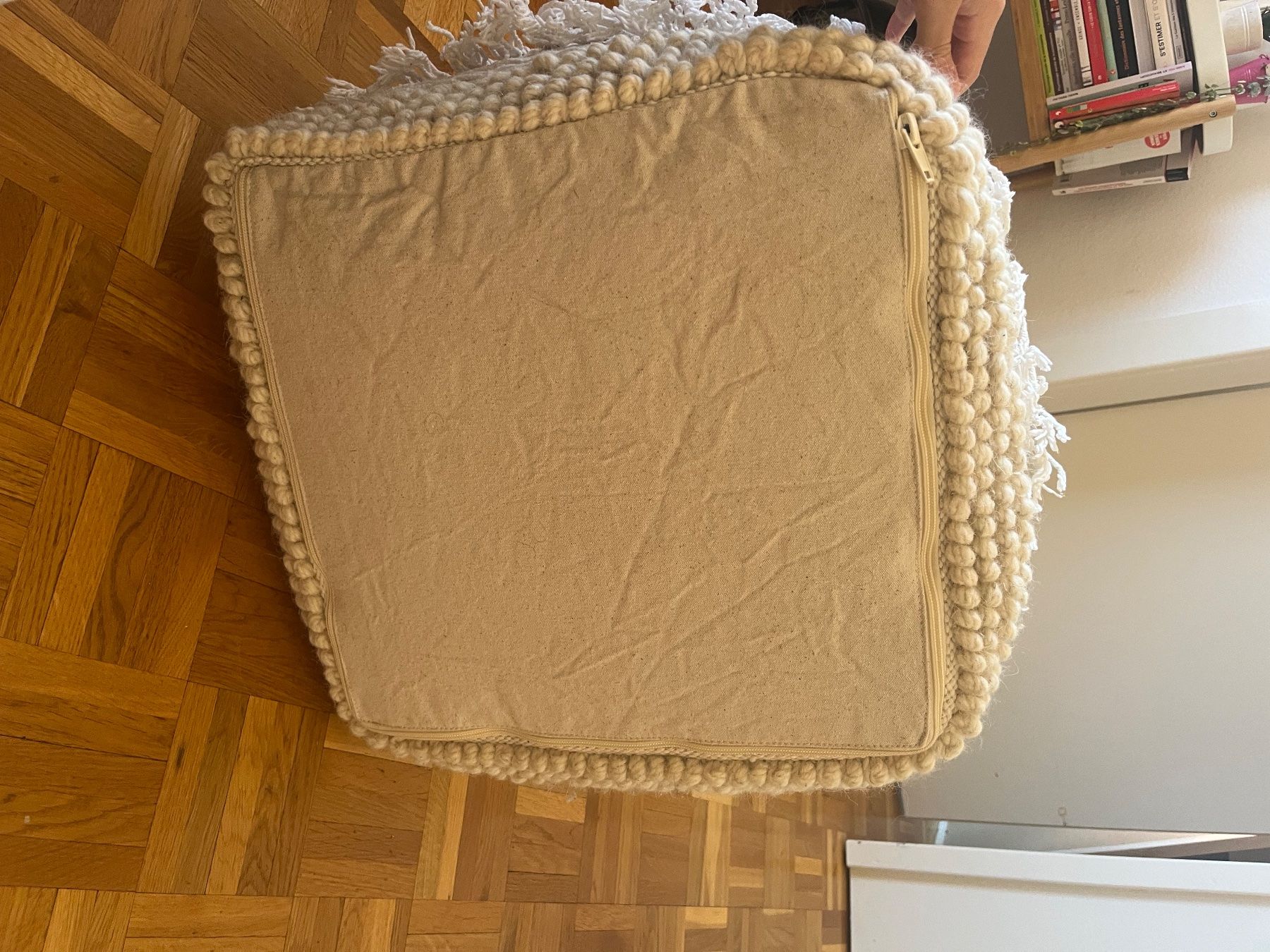 Micasa Wiegen & Stubenwagen: Pouf micasa blanc cassé – Gebraucht aus Prilly von mau_p6b8 3