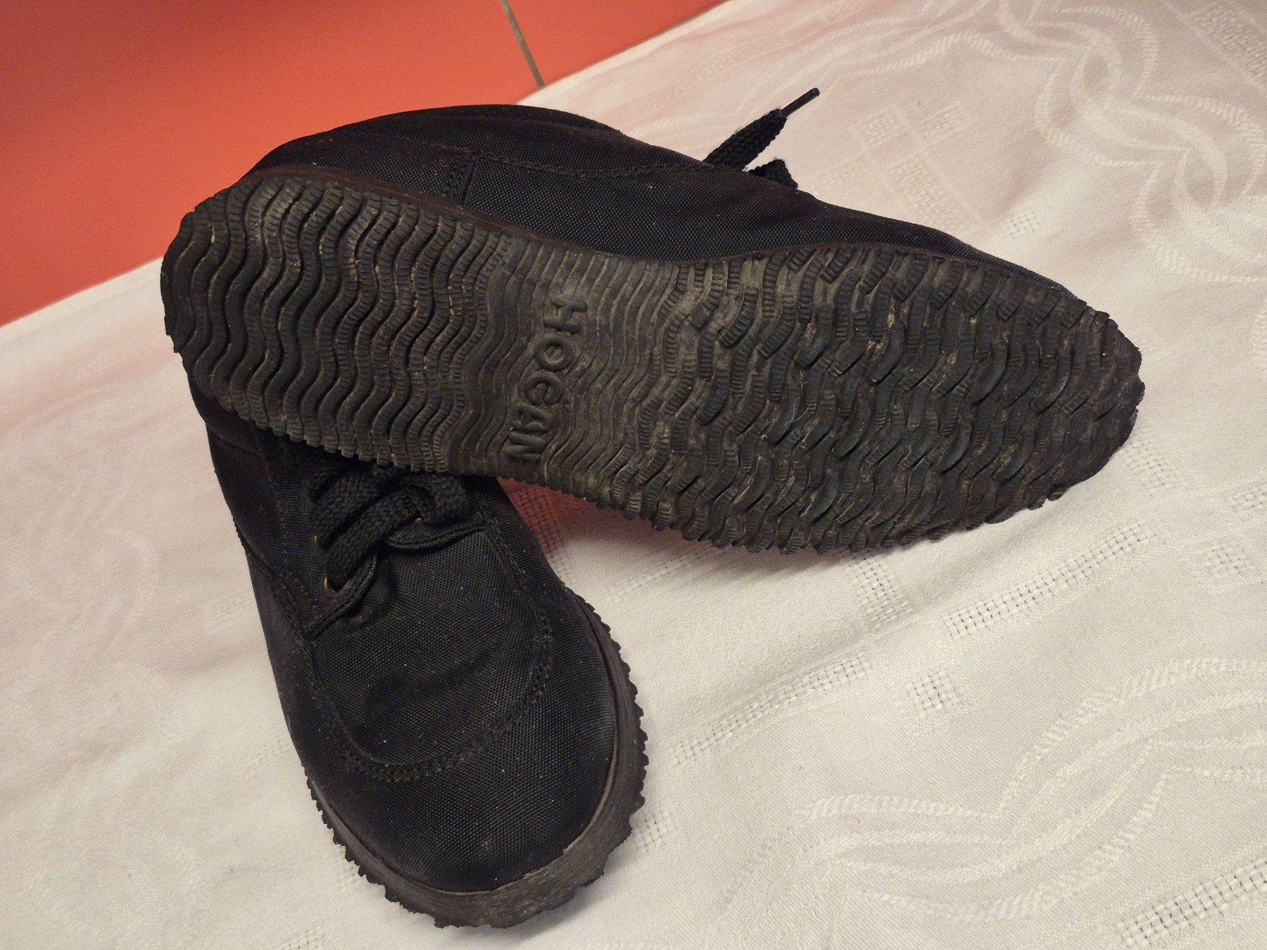 Hogan Damenschuhe: Schwarze Hogan Sneaker Gr. 36 – Gebraucht aus Zürich von Roberto040 3