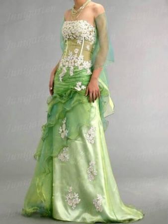 Wunderschönes Festkleid Gr. XS - grün
