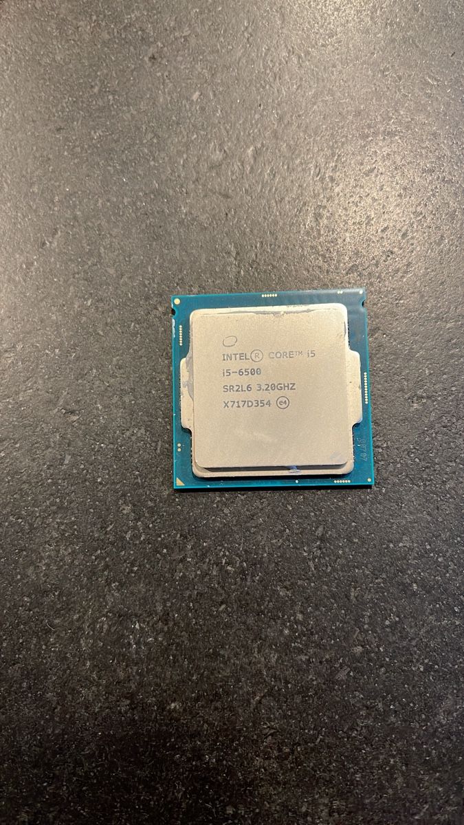 Intel Componenti elettronici: Intel Core i5-6500 CPU – Usato da Breitenbach venduto da Sudos86