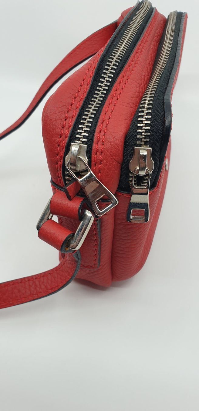 Borse da donna: Rote Ledertasche Gloria Ortiz – Usato da Emmen venduto da magelan 3