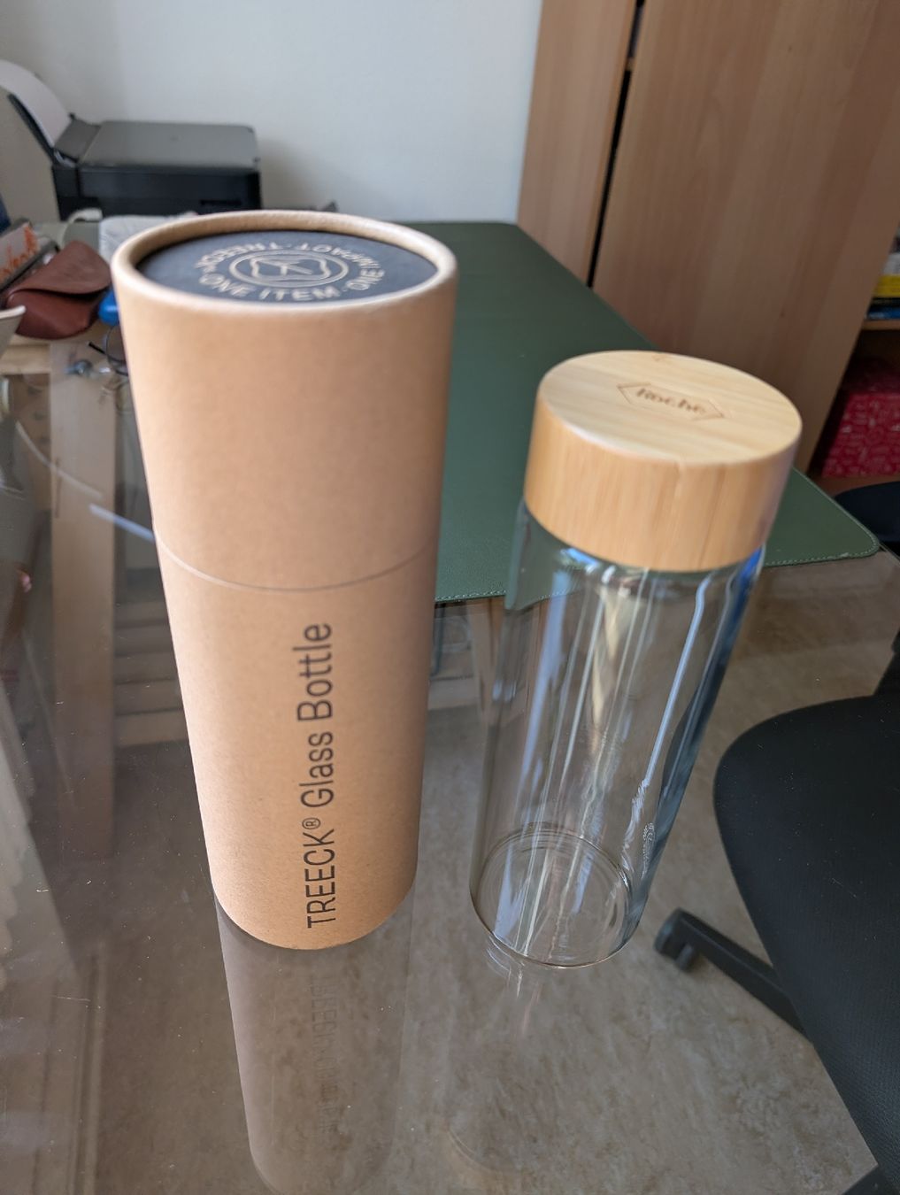 Apparecchiature e tecnologia a gas: TREECK Glass Bottle – Nuovo e nell'imballaggio originale da Basel venduto da PrivateSellerBasel