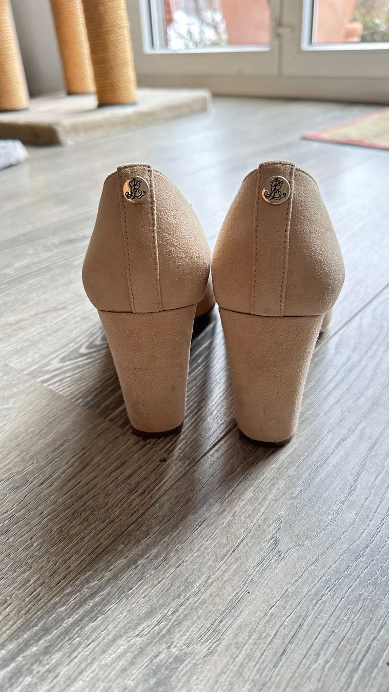 Ralph Lauren Scarpe da donna: Pumps Ralph Lauren – Usato da Luzern venduto da Seyla_11 1