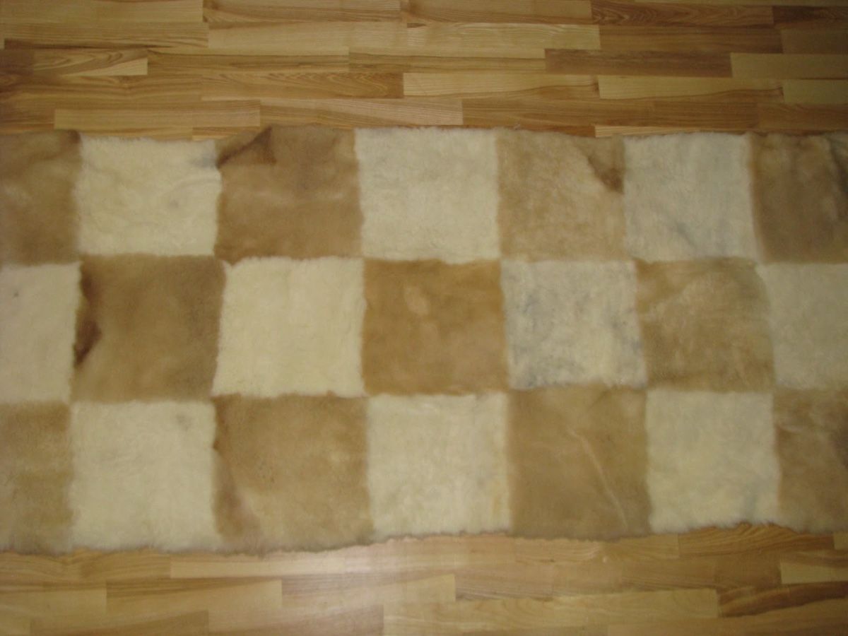Tappeti: Lammfell teppich – Nuovo e nell'imballaggio originale da Saanenmöser venduto da flo_2ppn 2
